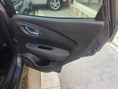 Renault Kadjar 8V 110CV Energy Zen (19)