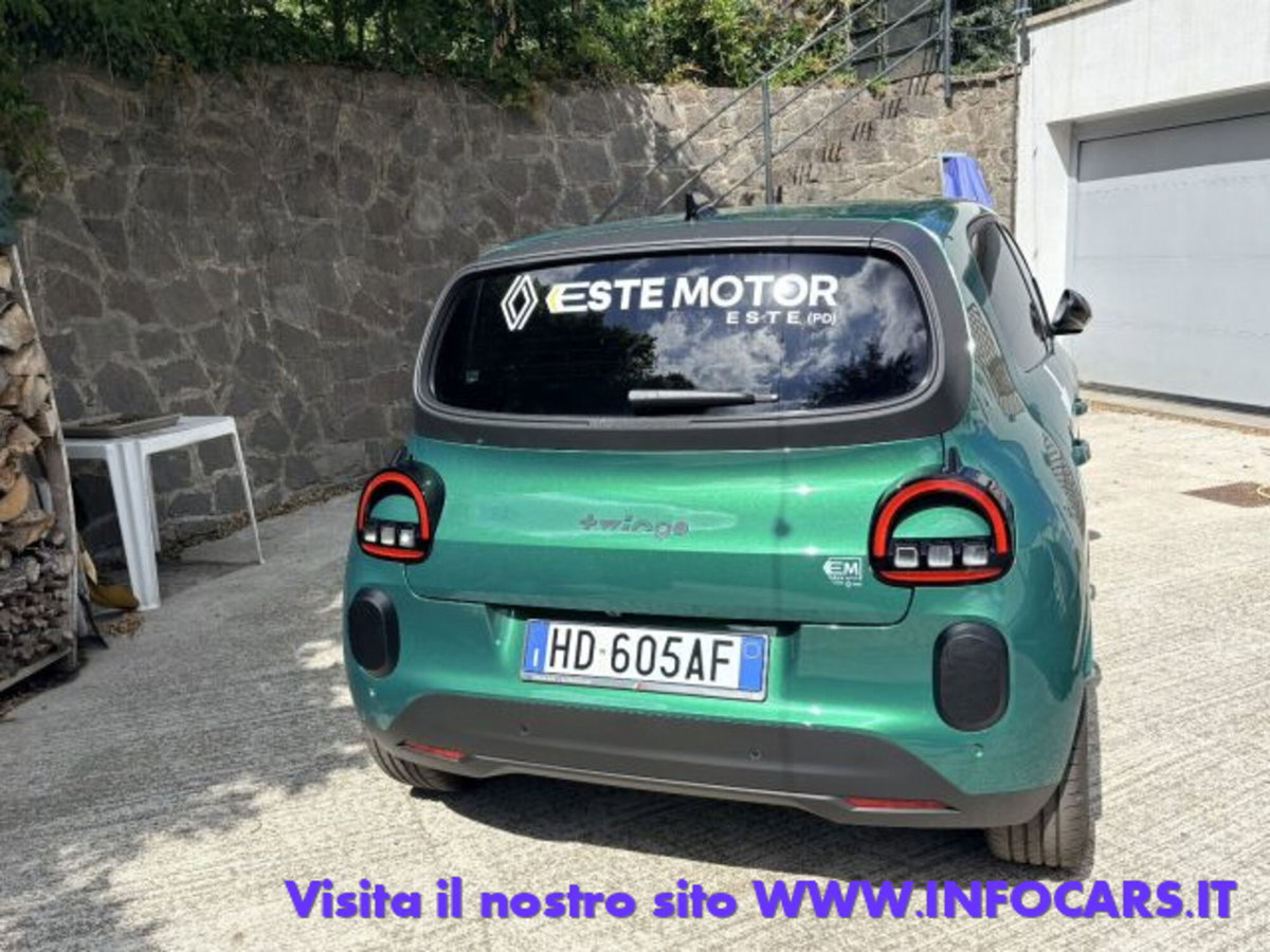 Renault Twingo 27,5kWh Techno urban range 80cv (7)