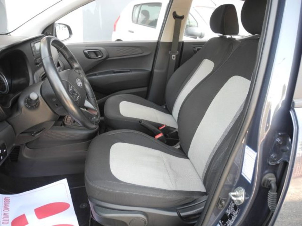 Hyundai i10 1.0 MPI Advanced (11)