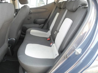 Hyundai i10 1.0 MPI Advanced (12)