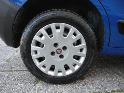Fiat Qubo 1.3 MJT 80 CV Active (15)