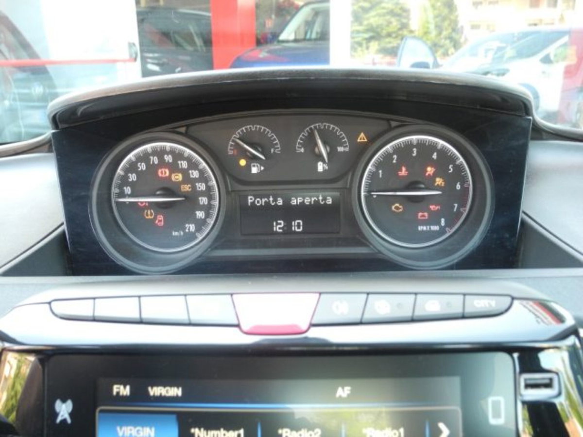Lancia Ypsilon 1.0 FireFly 5 porte S&S Hybrid Gold Plus (17)