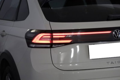 Volkswagen Taigo 1.0 TSI 110 CV DSG R-Line (7)