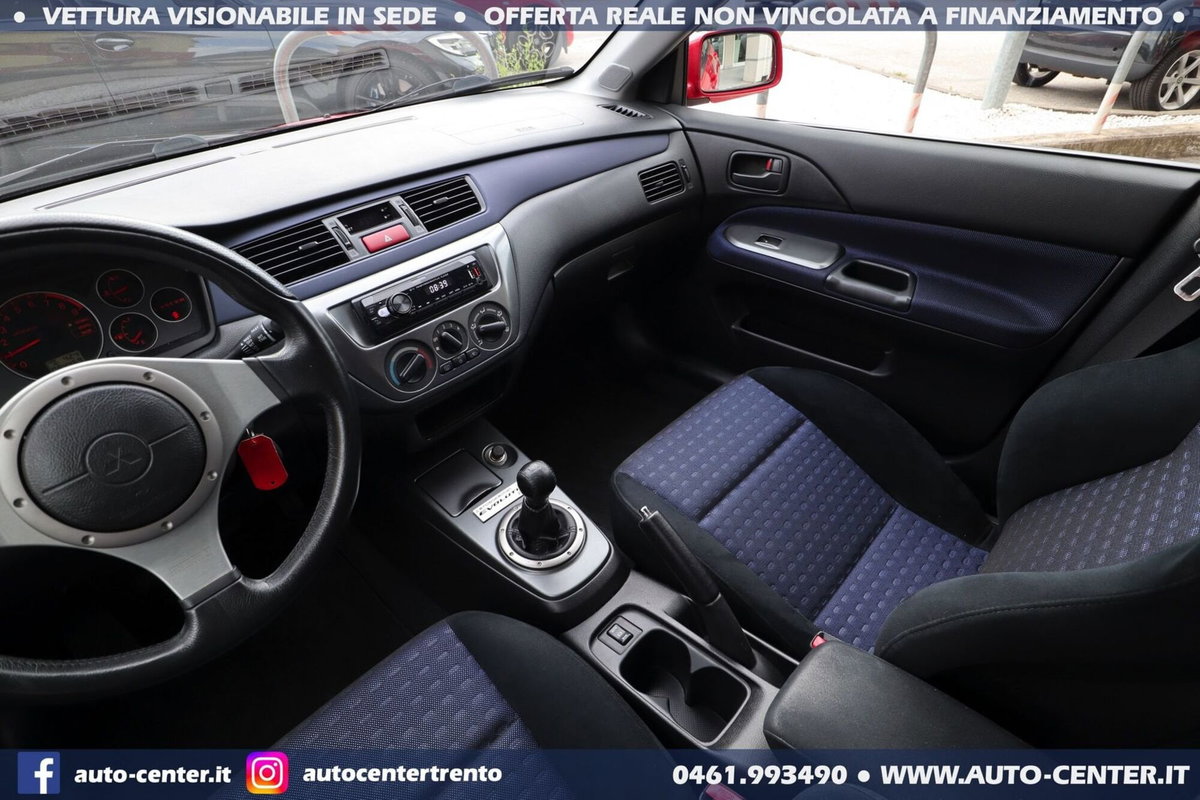 Mitsubishi Lancer 2.0 4p. 4WD Evo VIII GSR (15)