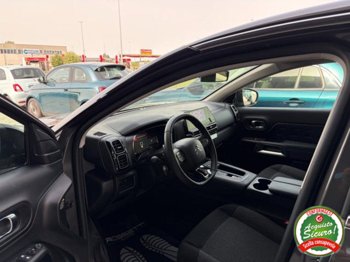Citroen C5 Aircross 1.2 hybrid Plus 136cv e-dcs6 (10)