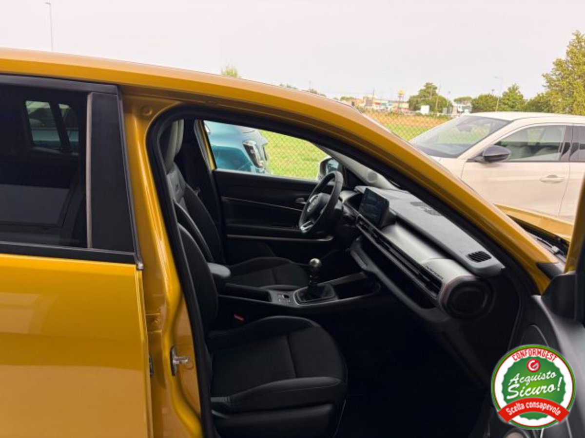 Jeep Avenger 1.2 turbo Summit fwd 100cv (14)