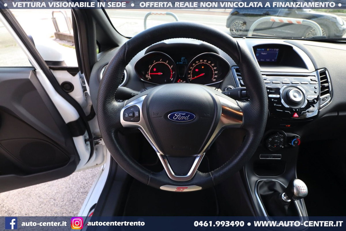 Ford Fiesta 1.6 182CV 3 porte ST (14)