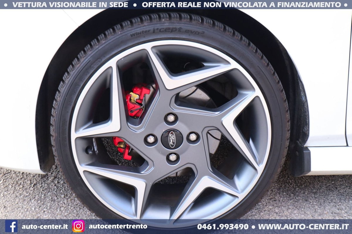 Ford Fiesta 1.5 200 CV 5p. ST (10)