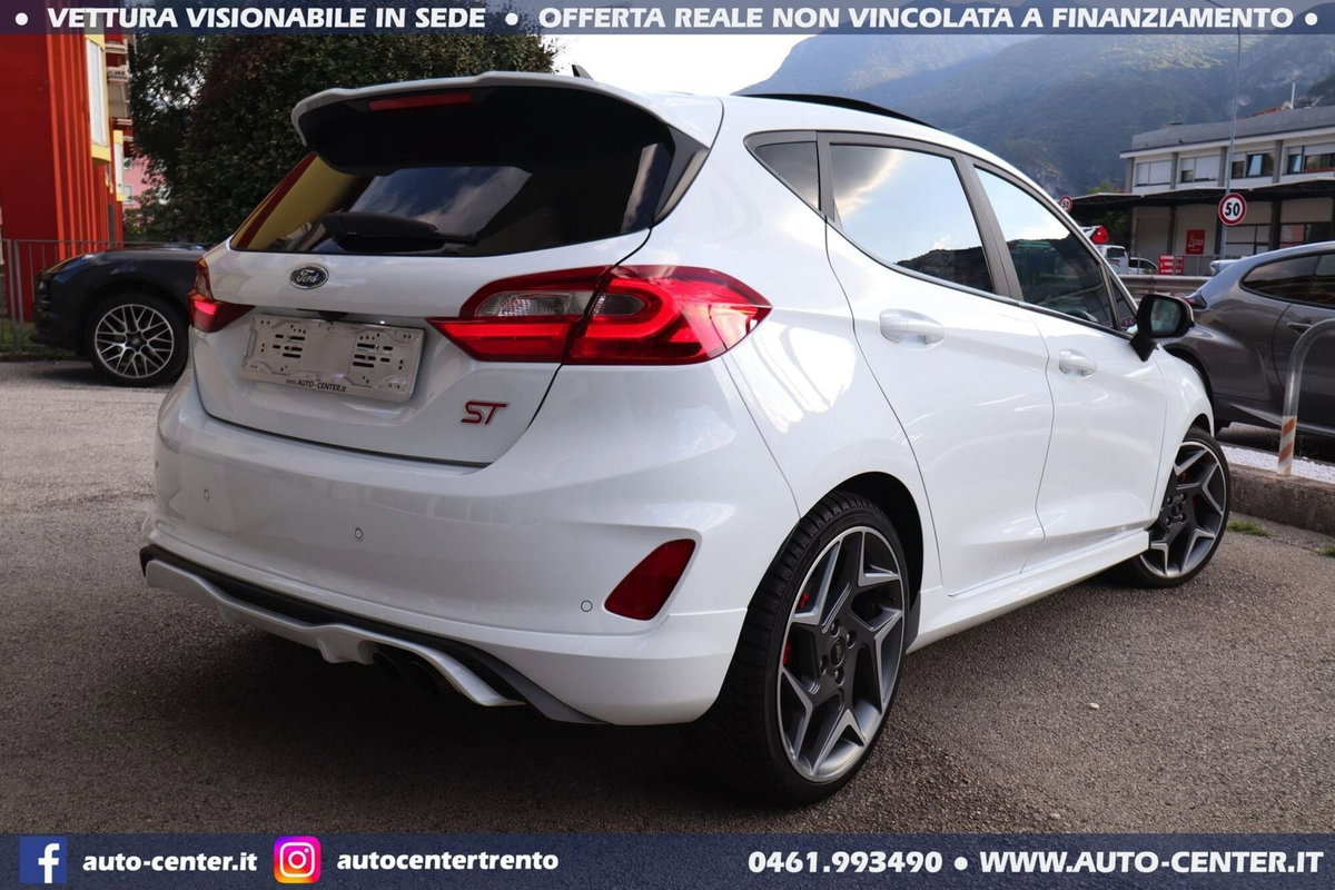Ford Fiesta 1.5 200 CV 5p. ST (18)