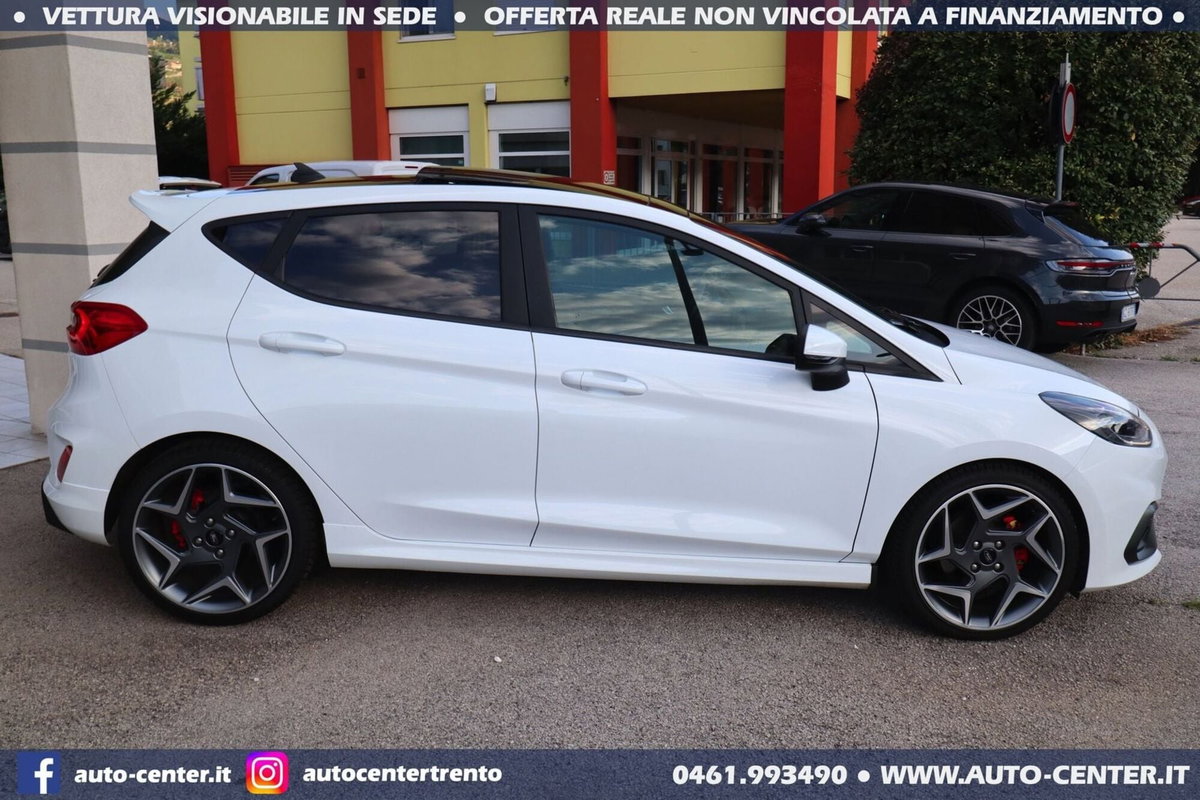 Ford Fiesta 1.5 200 CV 5p. ST (5)