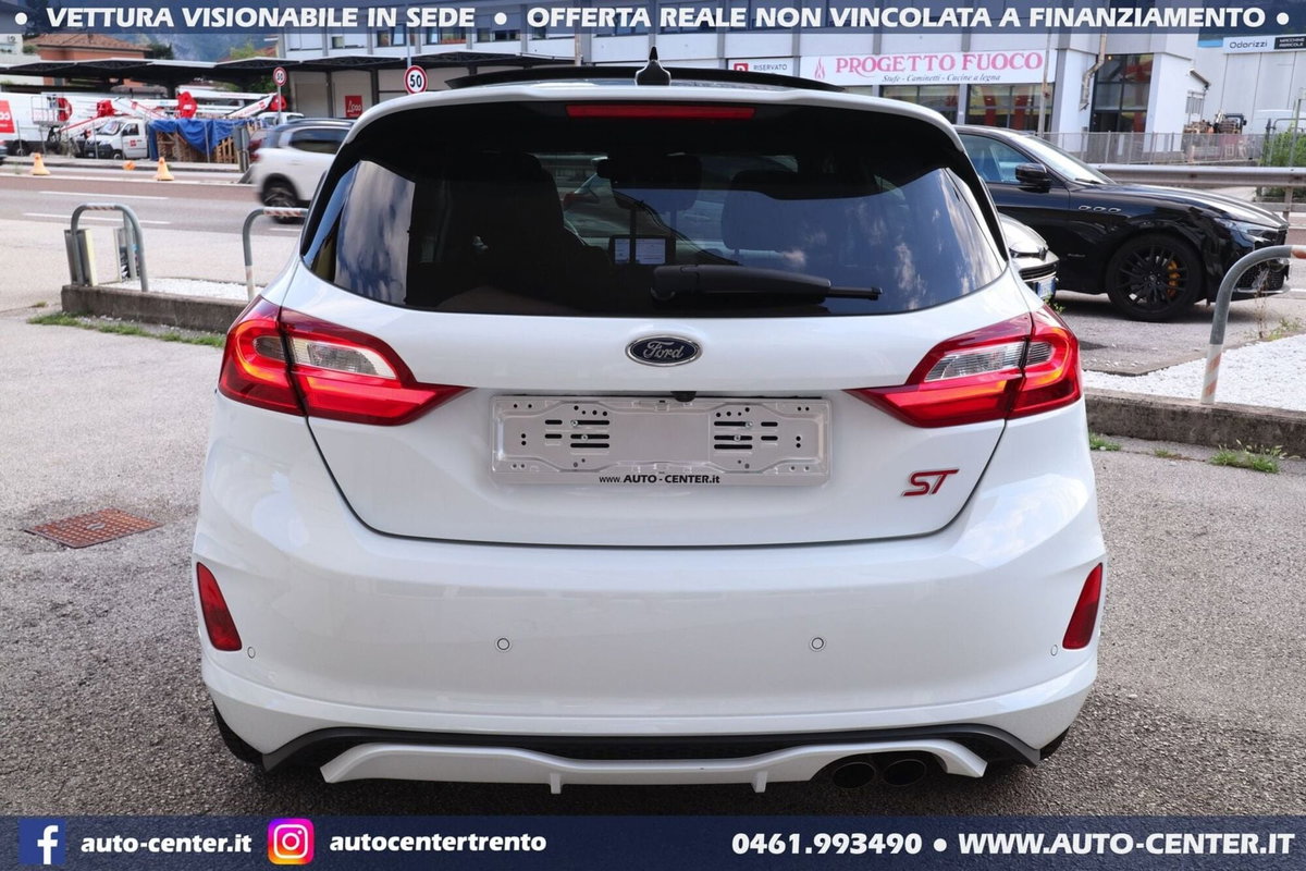 Ford Fiesta 1.5 200 CV 5p. ST (6)