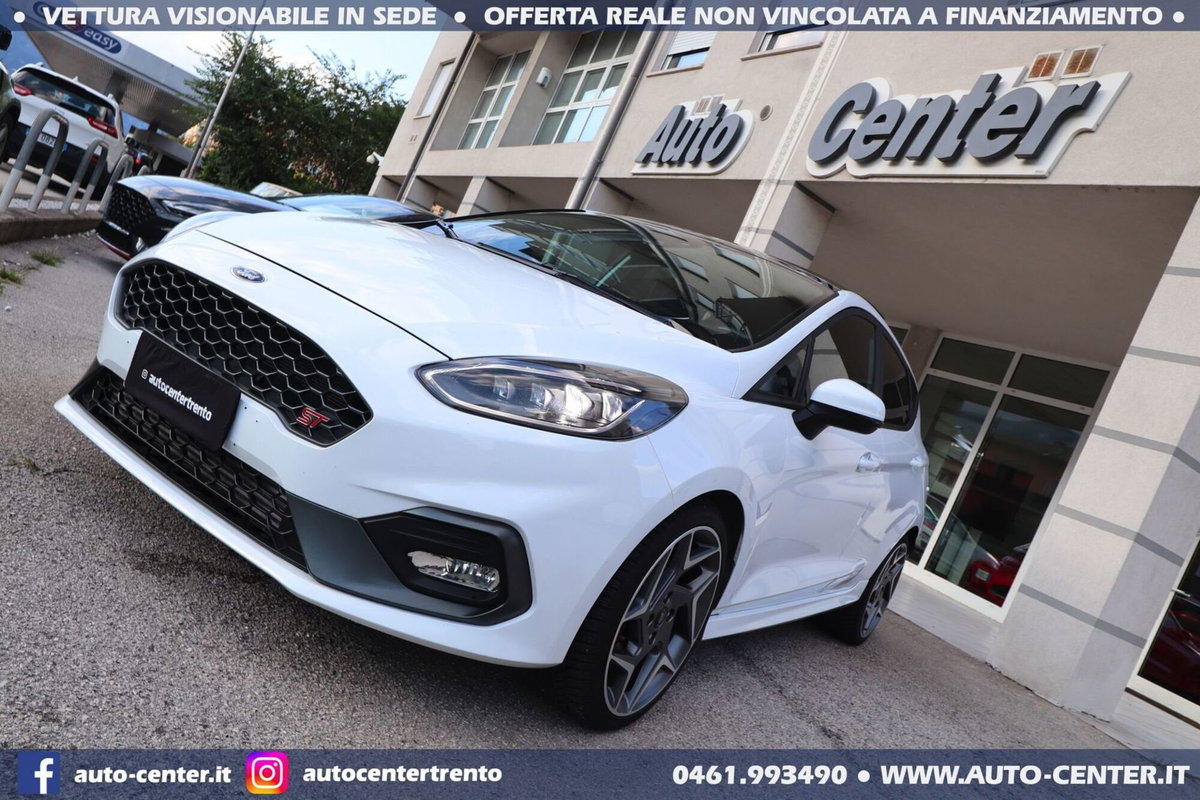 Ford Fiesta 1.5 200 CV 5p. ST (8)