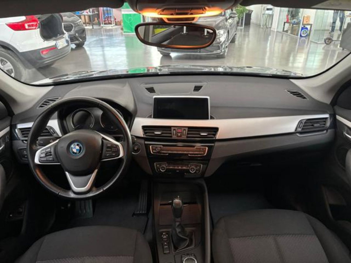 BMW X1 xDrive25e xLine Plus (12)