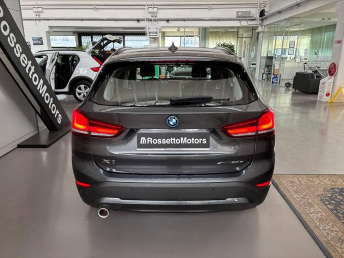 BMW X1 xDrive25e xLine Plus (4)