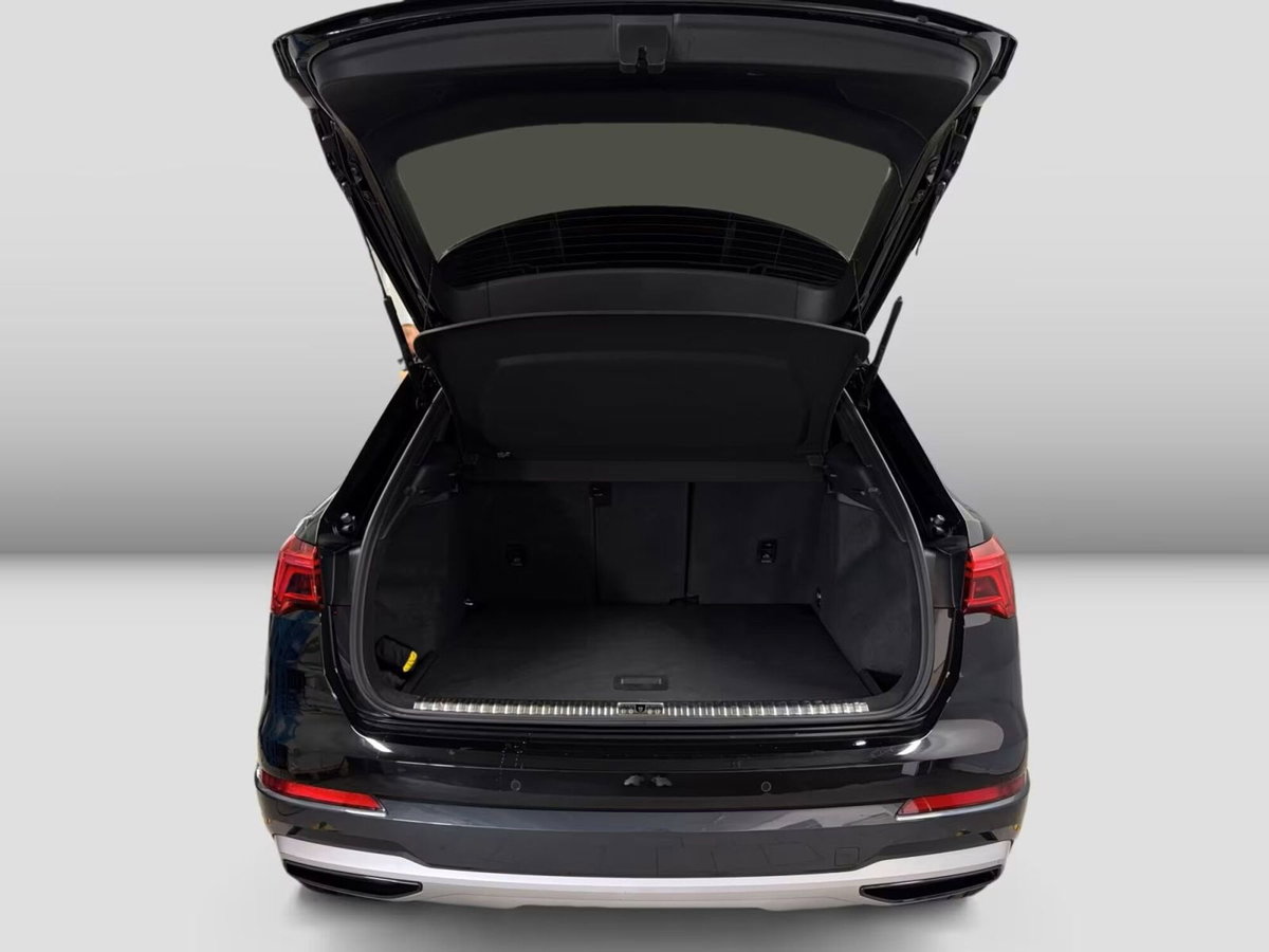 Audi Q3 35 TFSI S tronic S line edition (12)