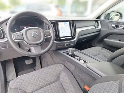 Volvo XC60 B4 automatico Core (5)
