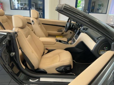 Maserati Grancabrio 4.7 V8 (11)