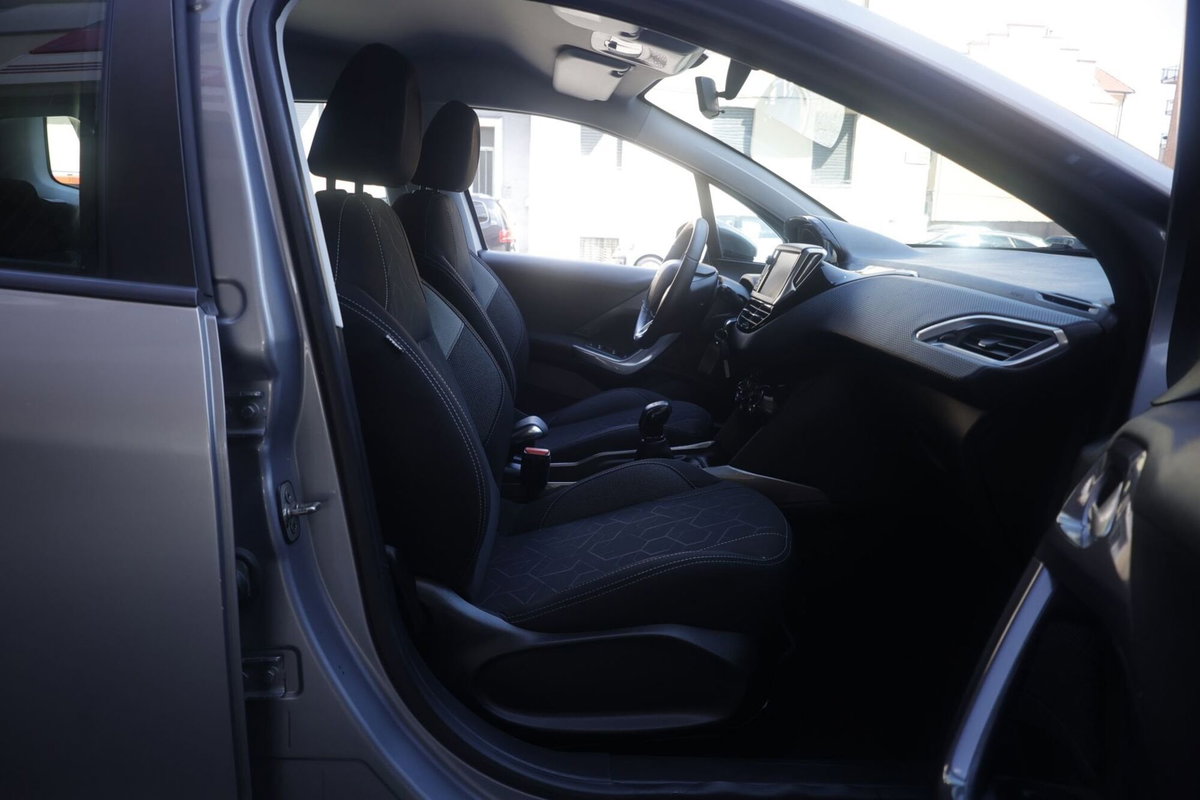 Peugeot 2008 82 S&S Allure (10)