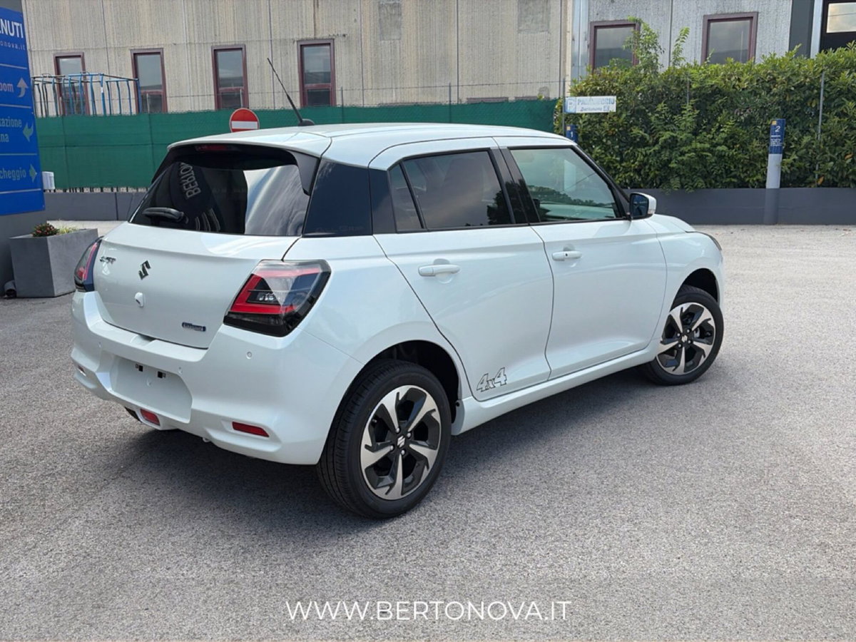 Suzuki Swift 1.2 Hybrid 4WD AllGrip Easy Top (2)