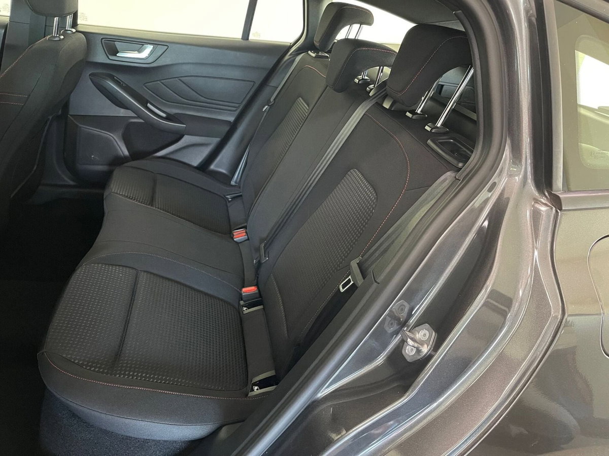 Ford Focus Station Wagon 1.5 ecoblue ST-Line X 115cv auto (10)