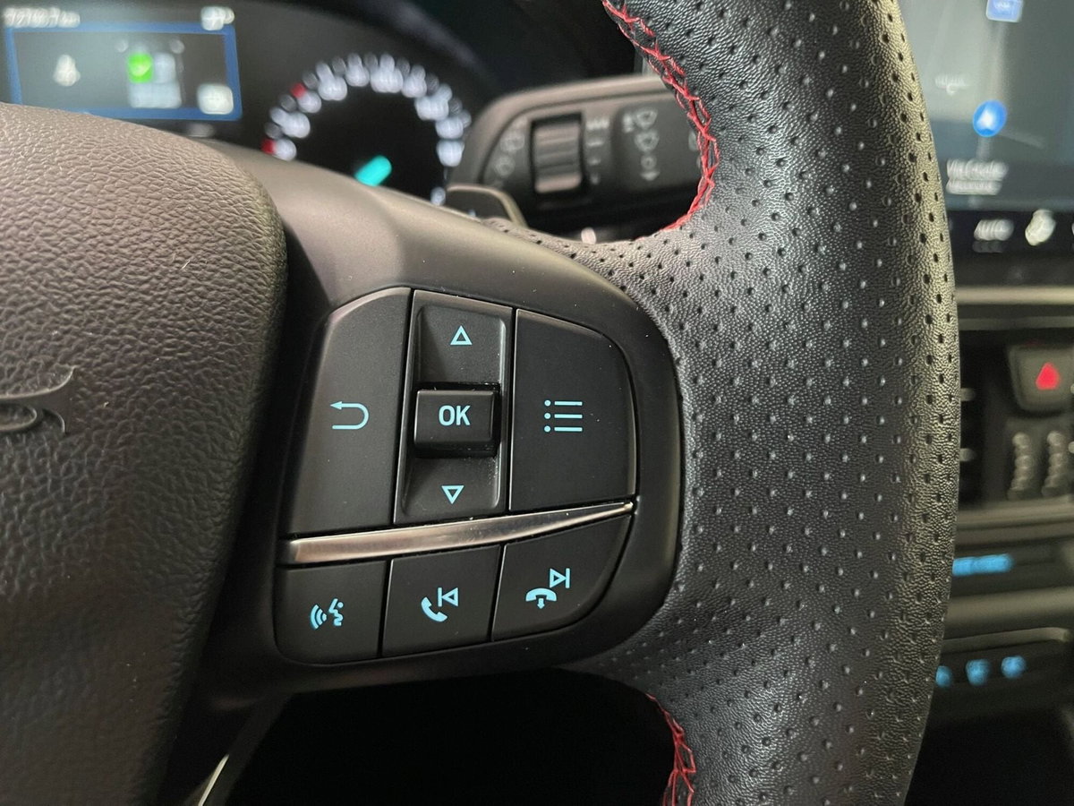 Ford Focus Station Wagon 1.5 ecoblue ST-Line X 115cv auto (17)