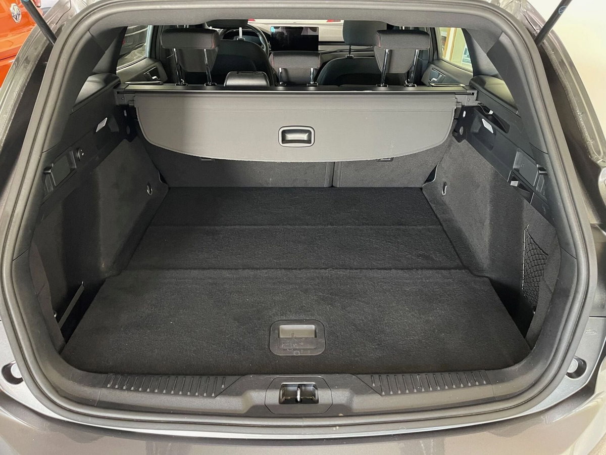 Ford Focus Station Wagon 1.5 ecoblue ST-Line X 115cv auto (9)