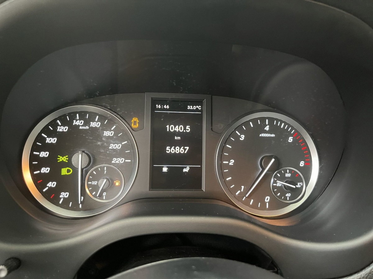 Mercedes-Benz Vito furgone 110 cdi compact (11)