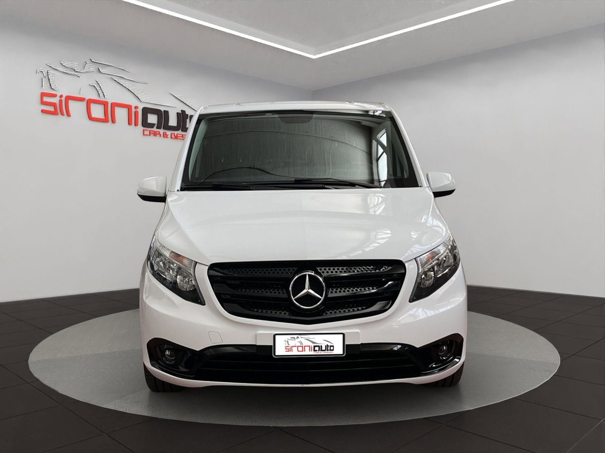 Mercedes-Benz Vito furgone 110 cdi compact (2)