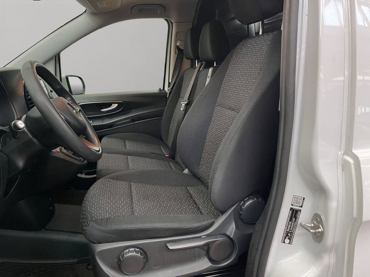 Mercedes-Benz Vito furgone 110 cdi compact (9)