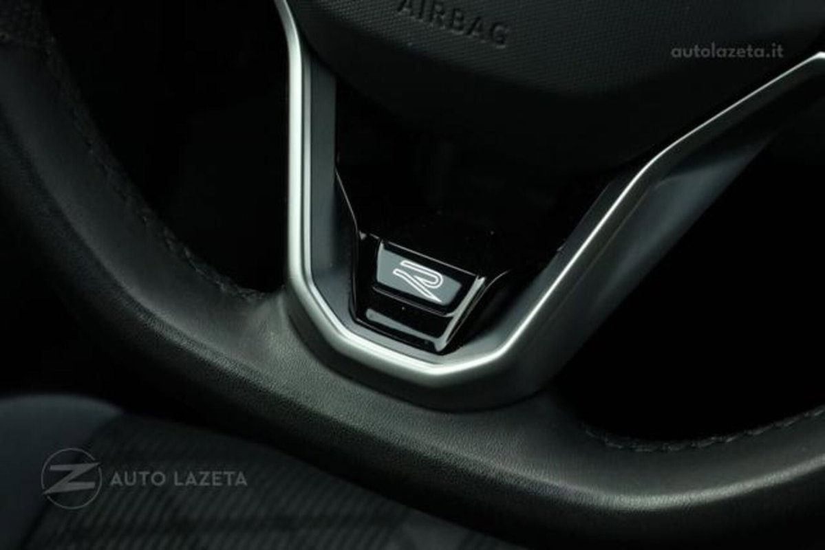 Volkswagen Golf Variant 1.5 eTSI 150 CV EVO ACT DSG R-Line (10)