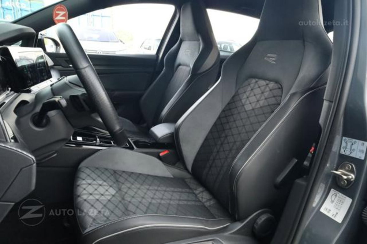 Volkswagen Golf Variant 1.5 eTSI 150 CV EVO ACT DSG R-Line (6)