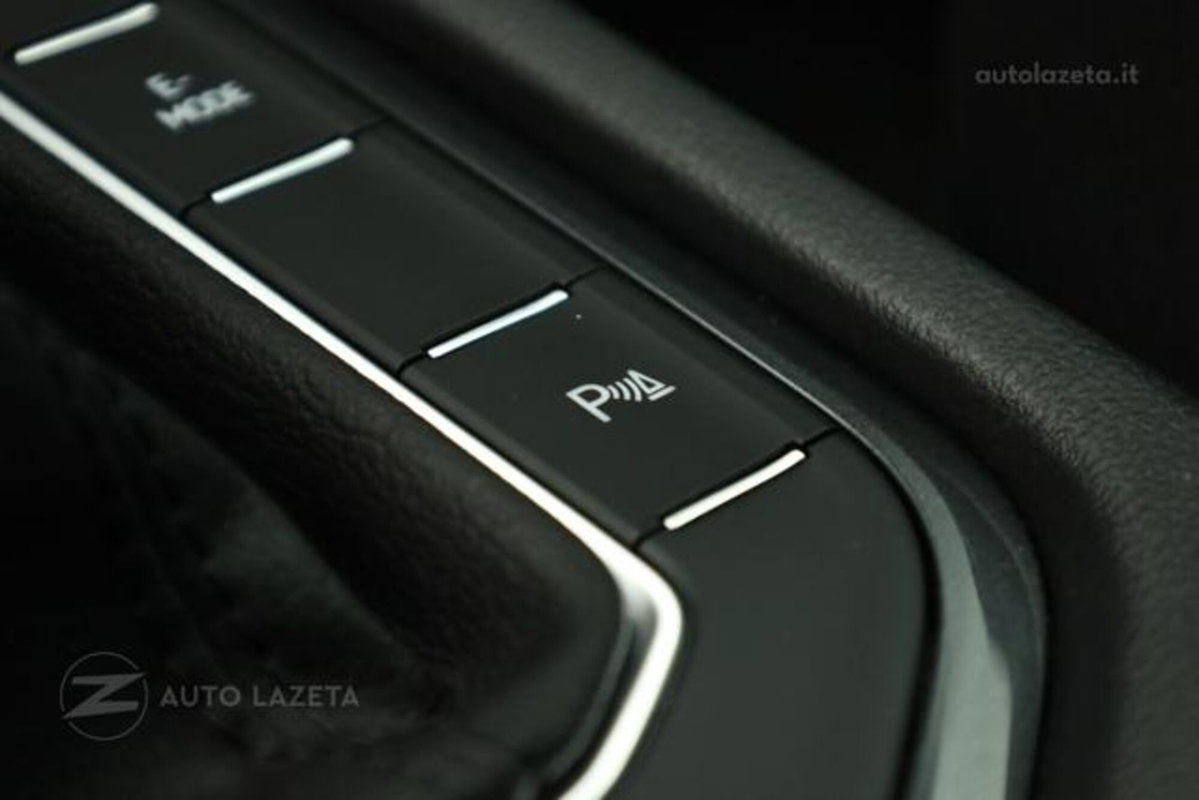 Volkswagen Tiguan 1.4 TSI eHYBRID DSG Life (16)