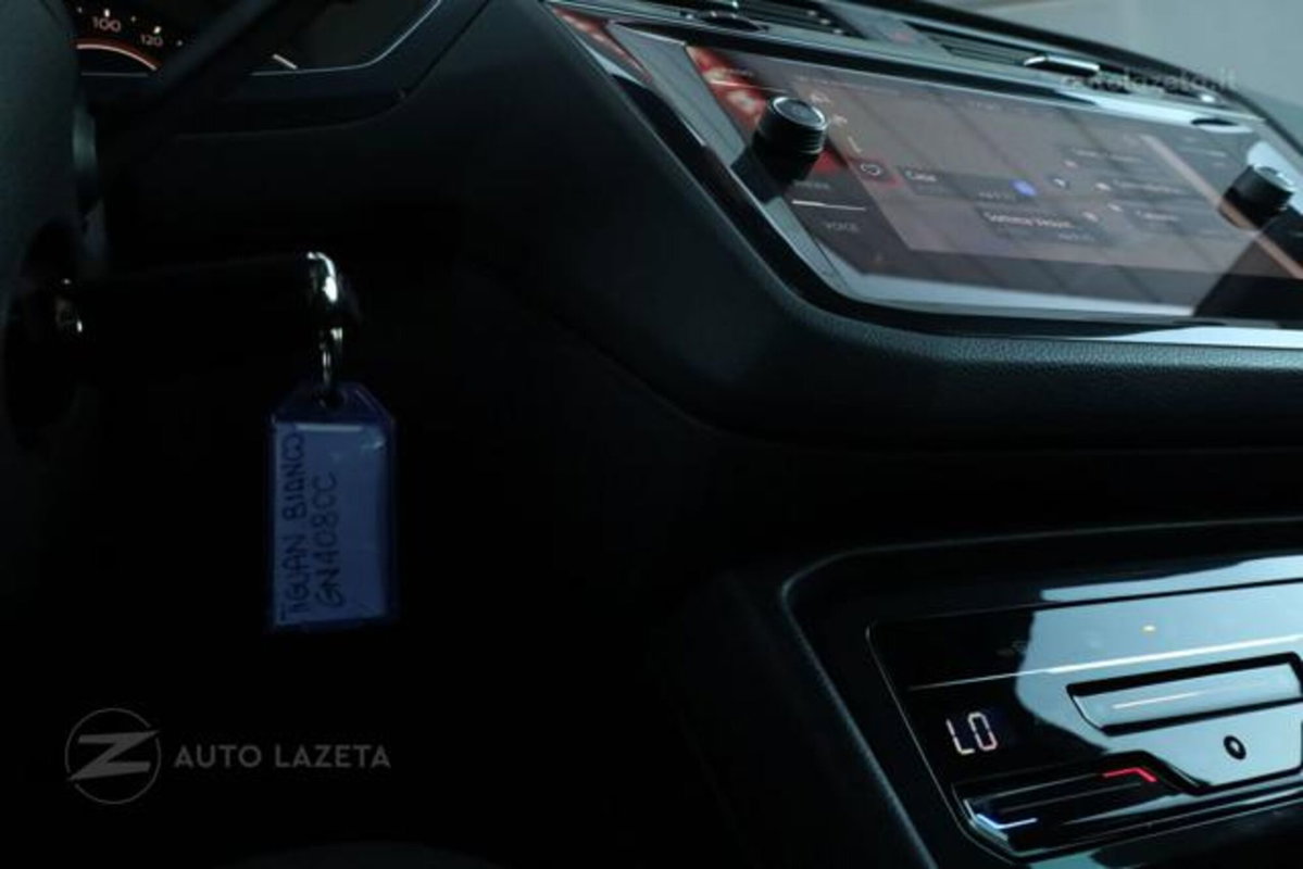 Volkswagen Tiguan 1.4 TSI eHYBRID DSG R-Line (19)