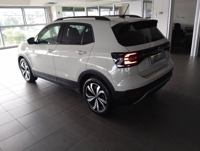 Volkswagen T-Cross 1.0 TSI 110 CV DSG Style (4)