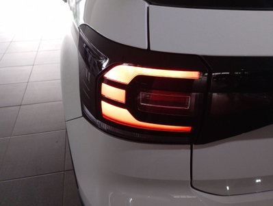 Volkswagen T-Cross 1.0 TSI 110 CV DSG Style (9)