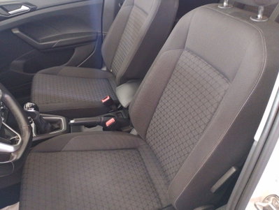 Volkswagen T-Cross 1.0 TSI Style BMT (19)
