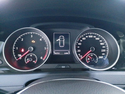 Volkswagen Golf 1.6 TDI 5p. Highline BlueMotion Technology (14)