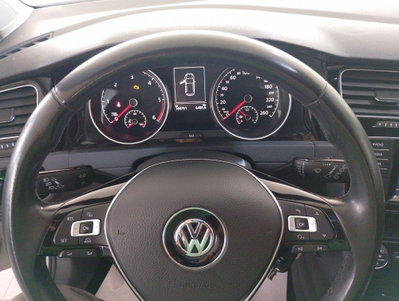 Volkswagen Golf 1.6 TDI 5p. Highline BlueMotion Technology (18)