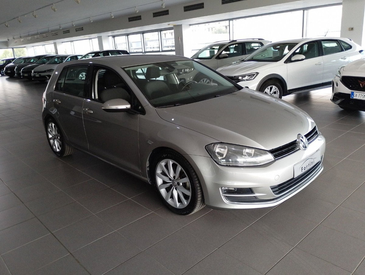 Volkswagen Golf 1.6 TDI 5p. Highline BlueMotion Technology (7)