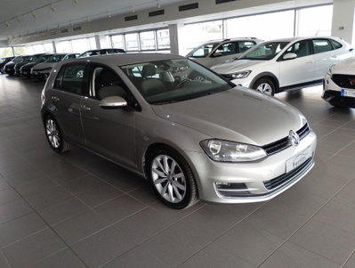 Volkswagen Golf 1.6 TDI 5p. Highline BlueMotion Technology (7)