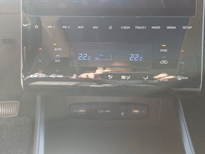 Hyundai Tucson 1.6 hev Exellence 2wd auto (14)