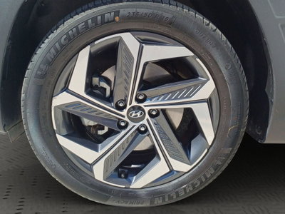 Hyundai Tucson 1.6 hev Exellence 2wd auto (17)