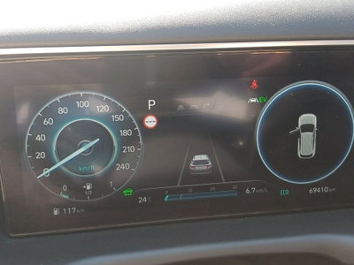 Hyundai Tucson 1.6 hev Exellence 2wd auto (19)