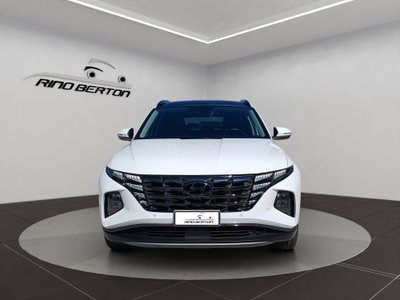 Hyundai Tucson 1.6 hev Exellence 2wd auto (2)