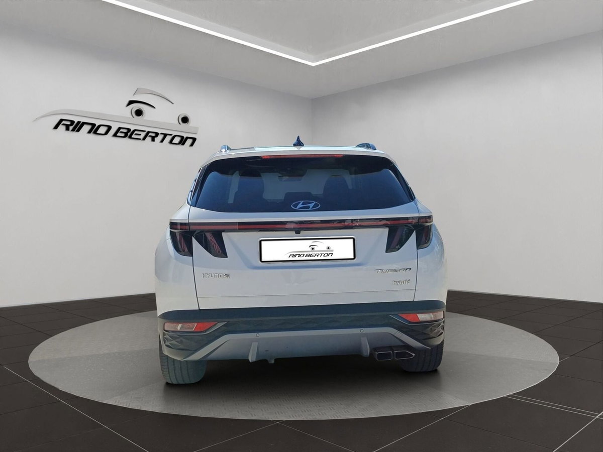 Hyundai Tucson 1.6 hev Exellence 2wd auto (4)