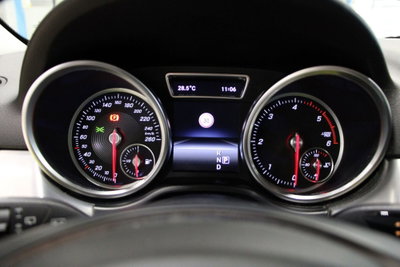 Mercedes-Benz GLE SUV 250 d 4Matic Exclusive (15)