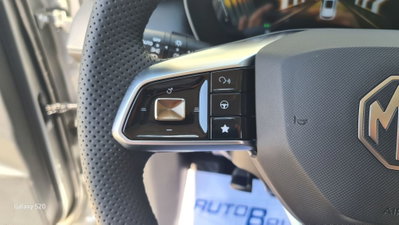 Mg ZS 1.5 hybrid+ Luxury auto (15)