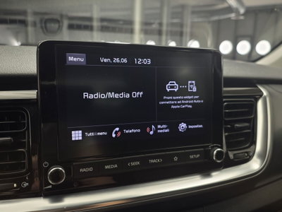 Kia Stonic 1.0 T-GDi 100 CV MHEV iMT Style (20)