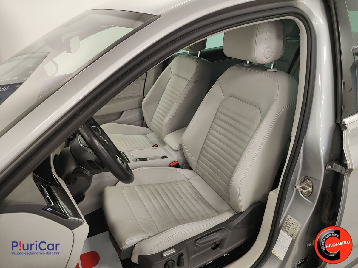 Volkswagen Passat Variant Alltrack 2.0 BiTDI 4MOTION DSG BlueMotion Tech. (4)