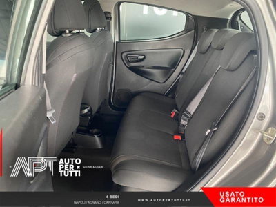 Lancia Ypsilon 1.0 FireFly 5 porte S&S Hybrid Silver Plus (11)